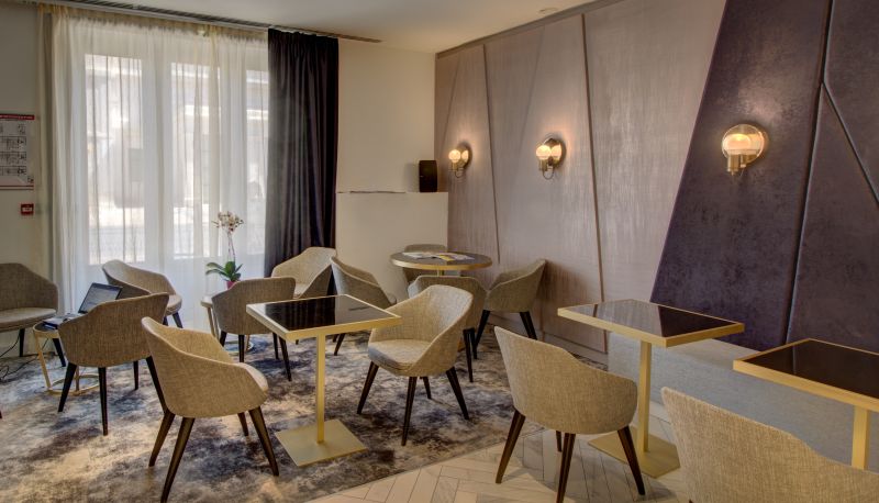 Salle de petit-déjeuner - Best Western Plus Comédie St Roch