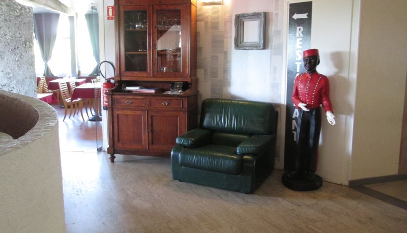 Hall - Les Gravades Logis