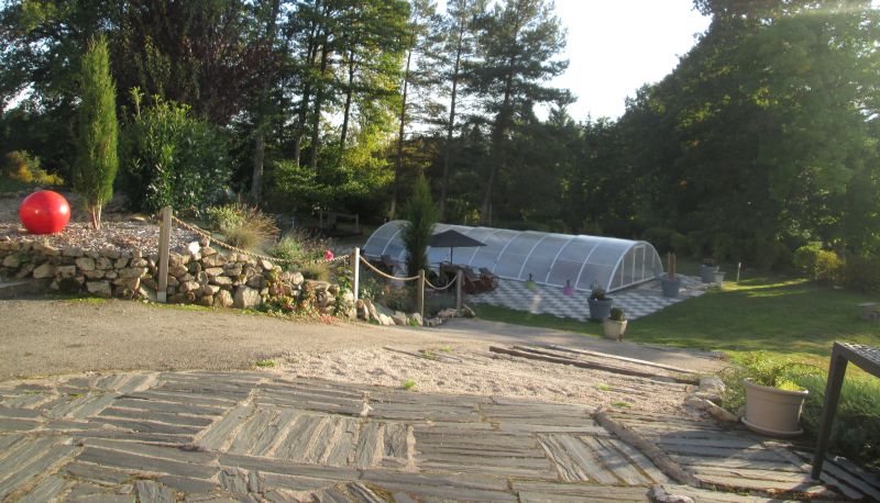Area esterna dell'hotel - Les Gravades Logis