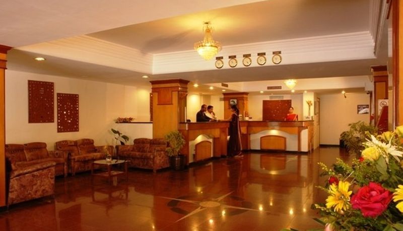 Sala - Fortune Park Galaxy Vapi