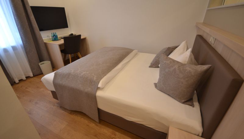 Habitación superior (individual) - Weisses Ross