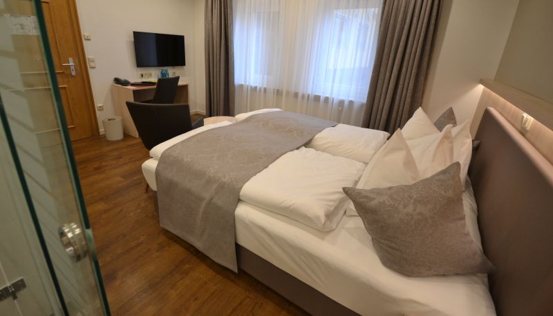 Habitación superior (doble) - Weisses Ross