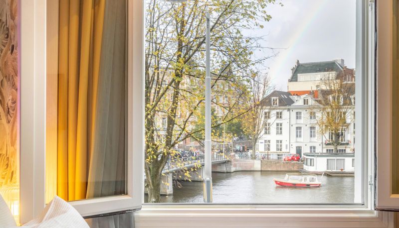 Zimmer mit Flussblick - Hotel Oscar