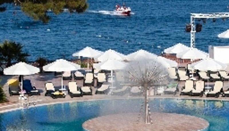 Piscina - Crystal Aura Beach