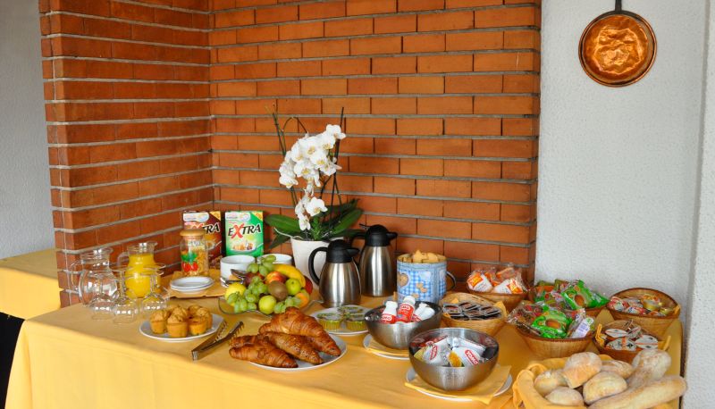 Buffet - Golf Hotel