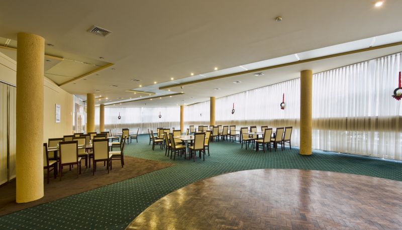 Ontbijtzaal in het restaurant - Swiatowit