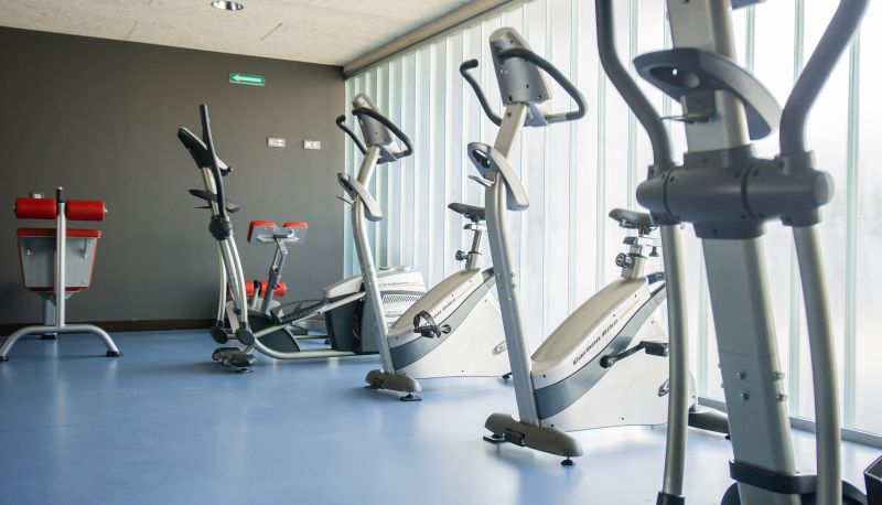 Fitnessraum - AZZ Pamplona Norte