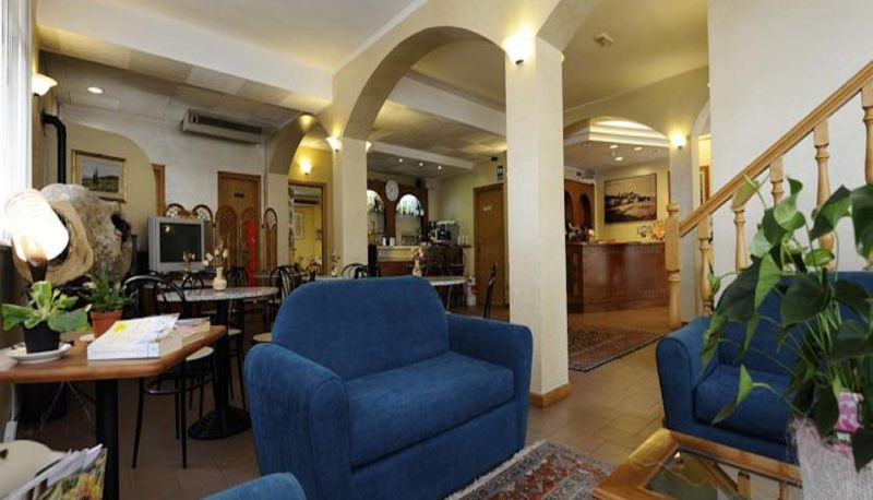 Reading room - Trasimeno Hotel