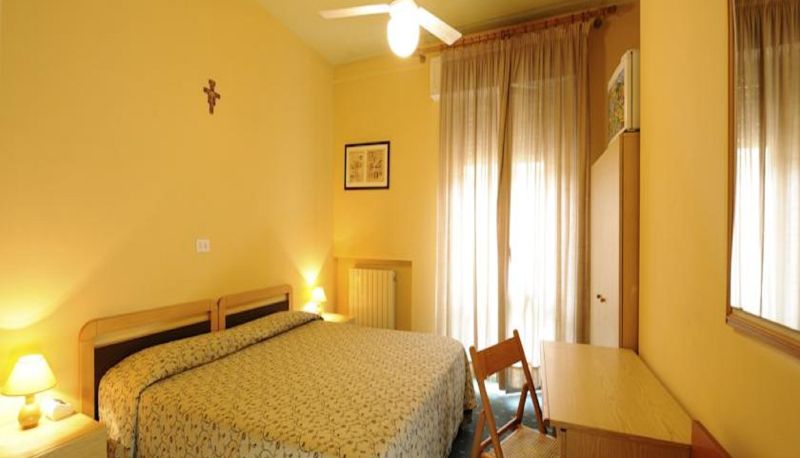 Budget room (double) - Trasimeno Hotel