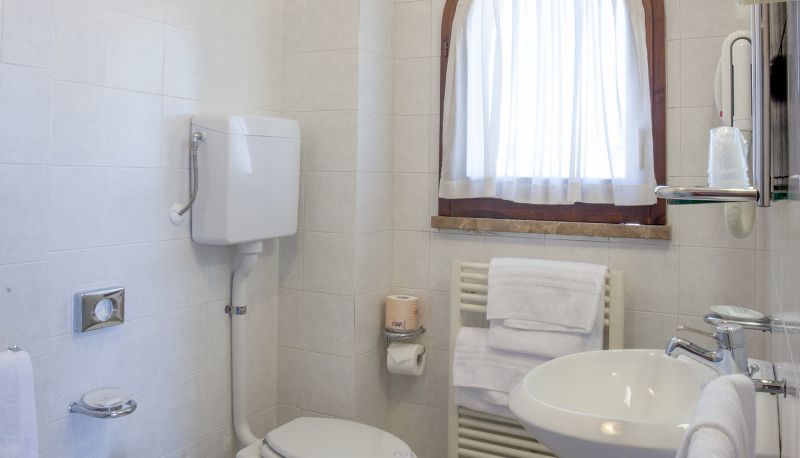 Bathroom - Cristoforo Colombo