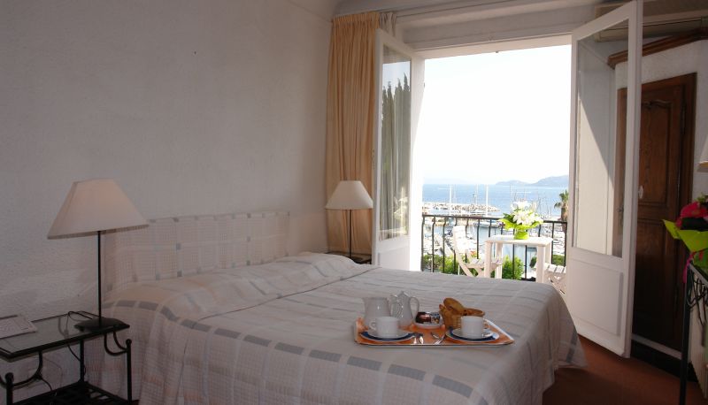 Kamer met balkon - Auberge de La Calanque