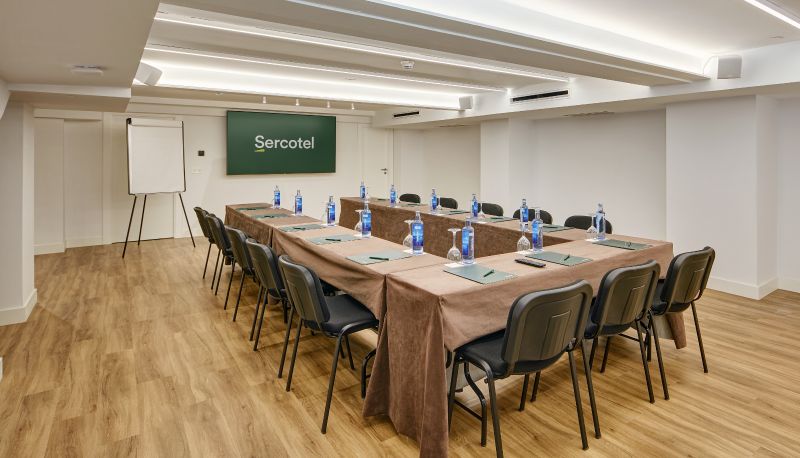 Meetingzimmer - Sercotel HMO Martina