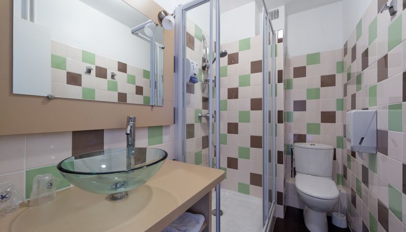 Badezimmer - Roscoff  Hôtel Spa Le Triton The Originals Boutique