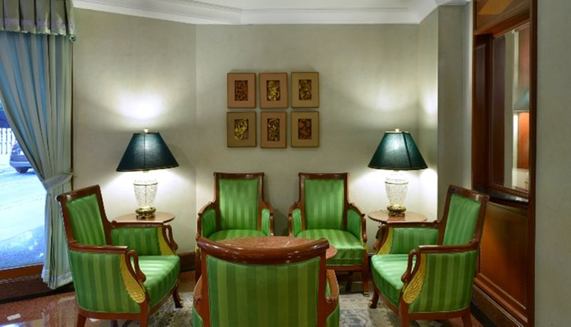 Salón - Evergreen Laurel