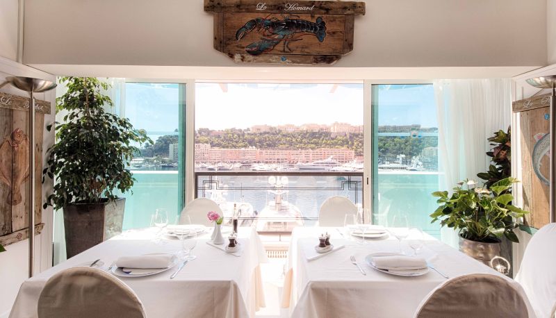 Restaurant - Port Palace Hotel