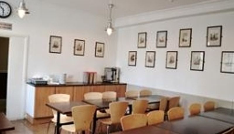 Sala śniadaniowa w restauracji - The 29 Hotel