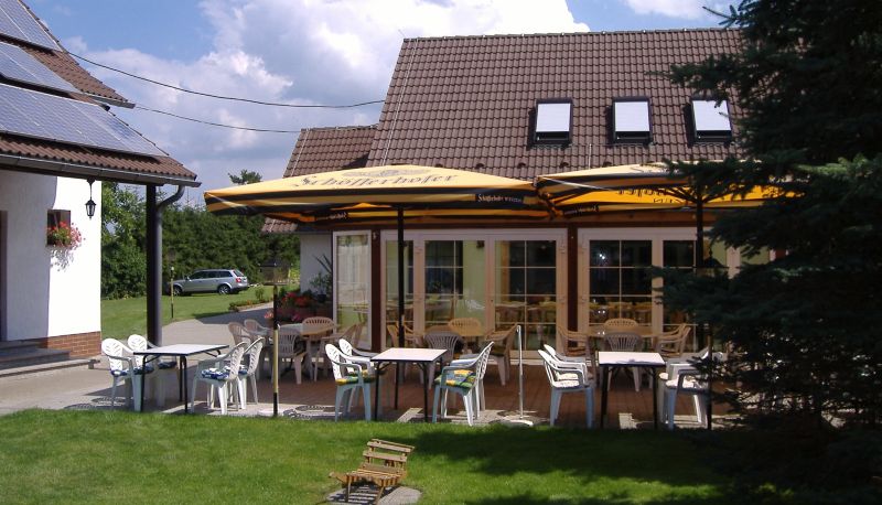 Buitenruimte van het hotel - Märkischheide