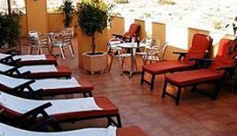 Terraza - Aparthotel Bahía