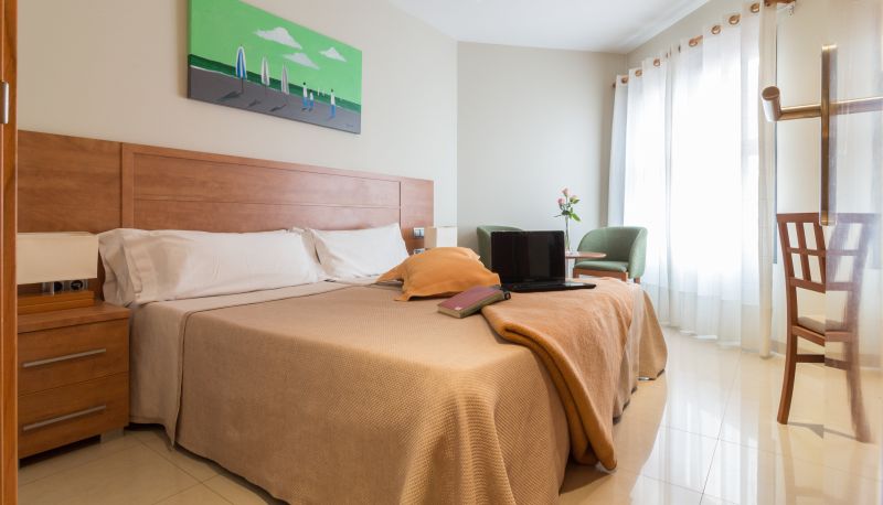 Habitación estándar (doble) - Aparthotel Bahía