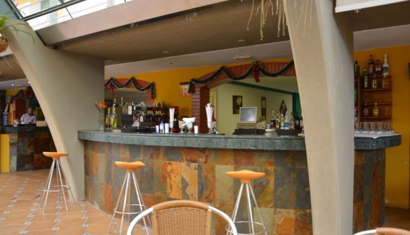 Bar - Apartamentos La Carabela