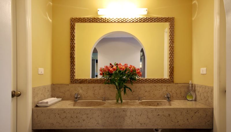 Otel iç alanı - Sandmelis