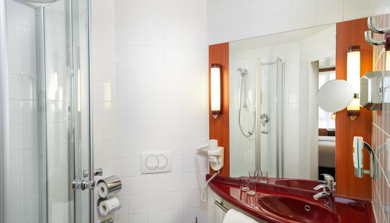 Cuarto de baño - Leonardo Hotel Salzburg City Center