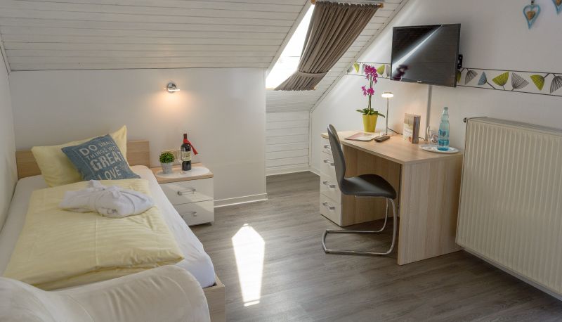 Chambre standard (simple) - Henkenhof Landhotel