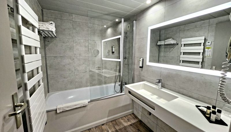 Bagno - Domaine de la Foret d'Orient Natur'Hotel Golf & Spa