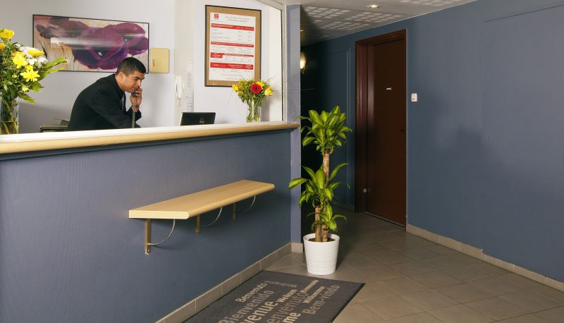 Reception - Séjours & Affaires Paris-Nanterre