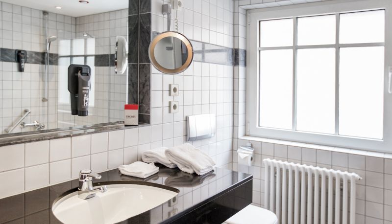 Salle de bain - DORMERO Hotel Villingen-Schwenningen