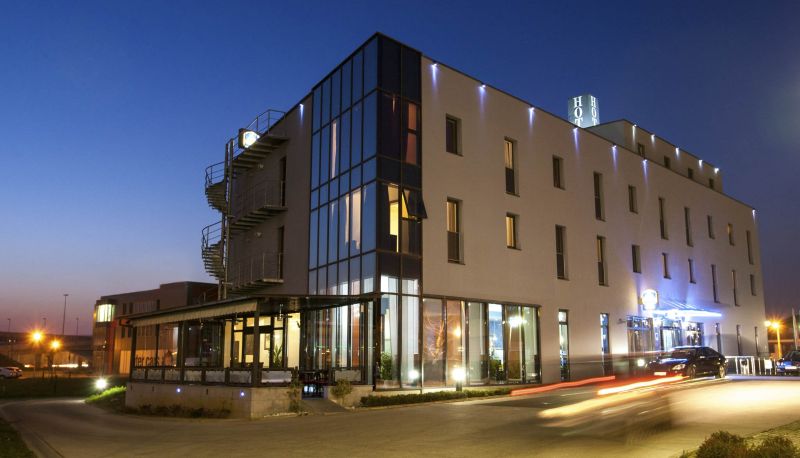 Informacje - Best Western Airport Hotel Stella