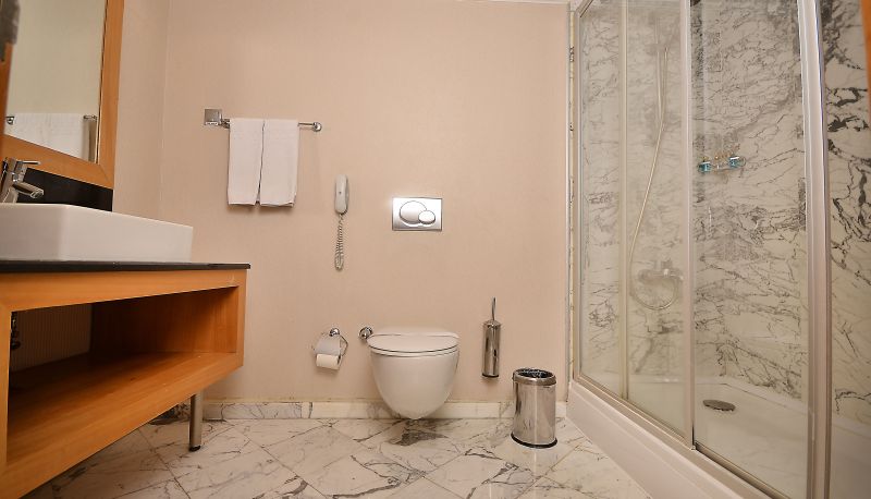 Badezimmer - Plaza Hotel Ankara