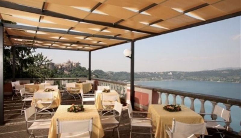 Info - Castel Vecchio Hotel
