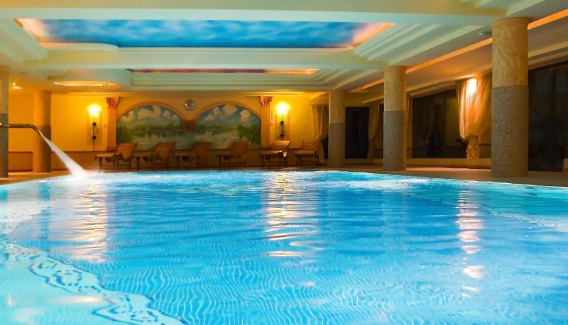 Zwembad - Villa Verde Congress & SPA