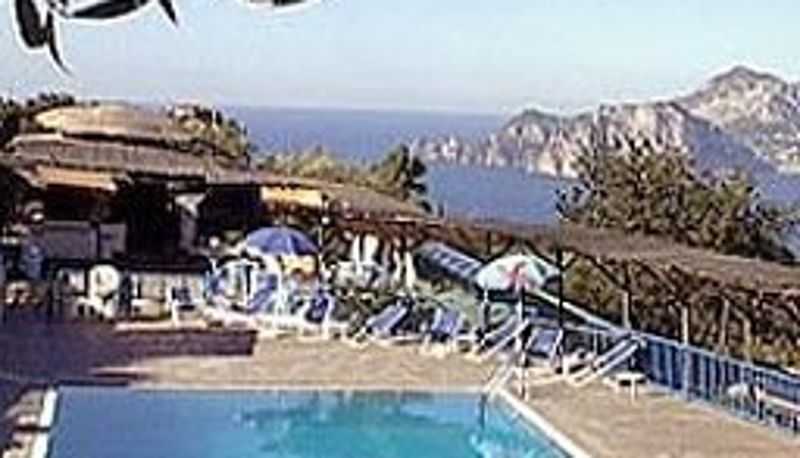 Piscina - Gocce di Capri Hotel & Residence