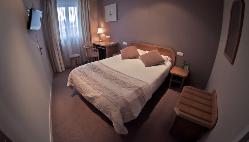 Standard room (double) - Brit Hotel Les Voyageurs