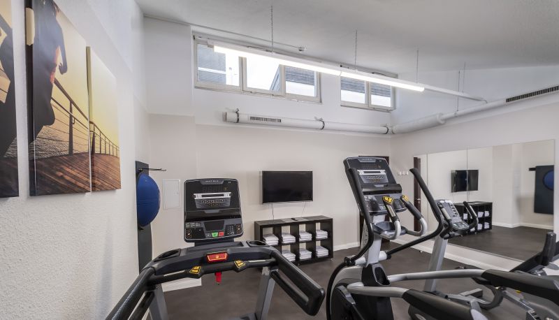 Fitnessraum - Sorat Hotel Cottbus