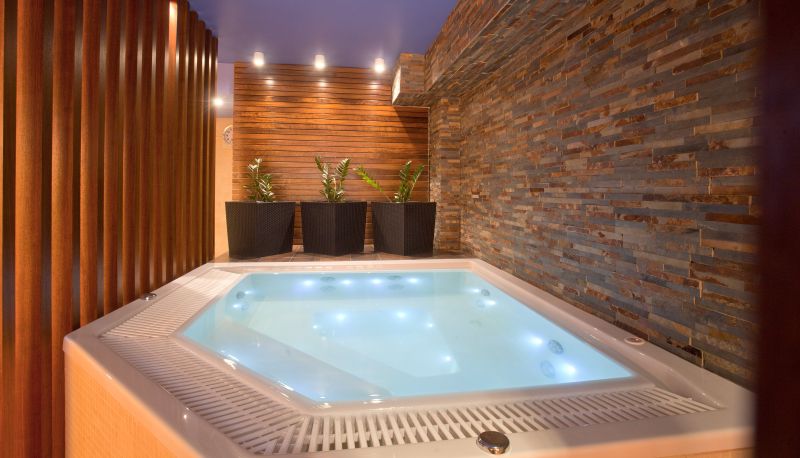 Whirlpool - Pensjonat Śnieżka SPA