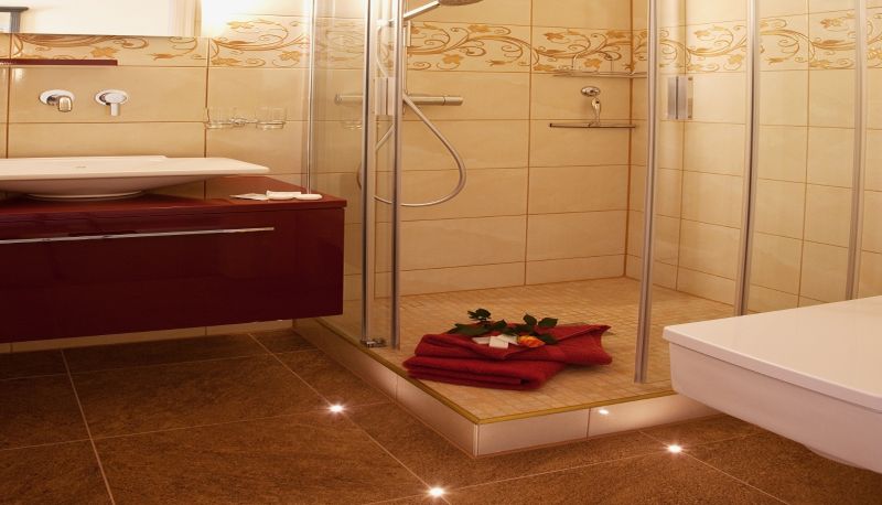 Badezimmer - Strandhotel Buckow Resort & SPA gut-Hotels SEE