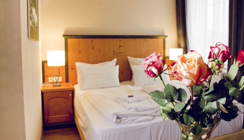 Standardzimmer (Doppel) - Strandhotel Buckow Resort & SPA gut-Hotels SEE