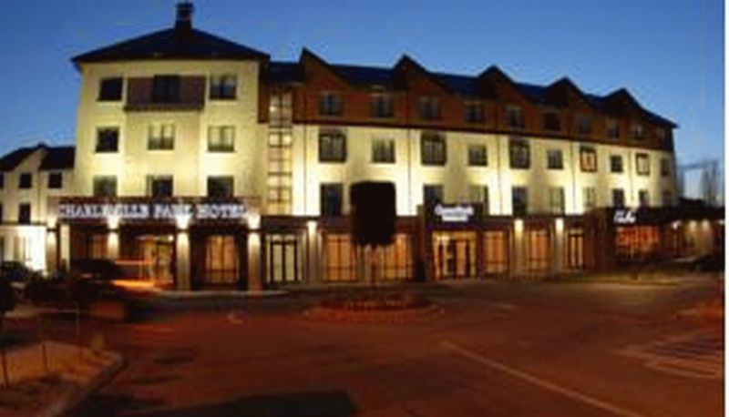 Area esterna dell'hotel - Charleville Park Hotel & Leisure