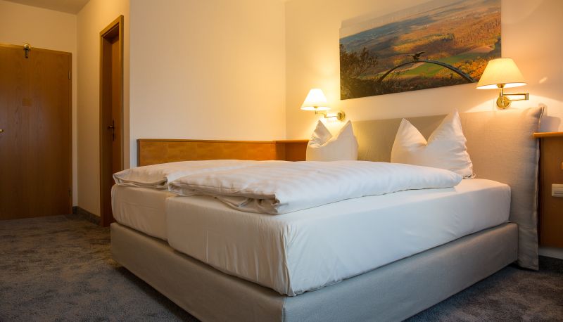 Standard room (single) - Bastenhaus Verwöhnhotel