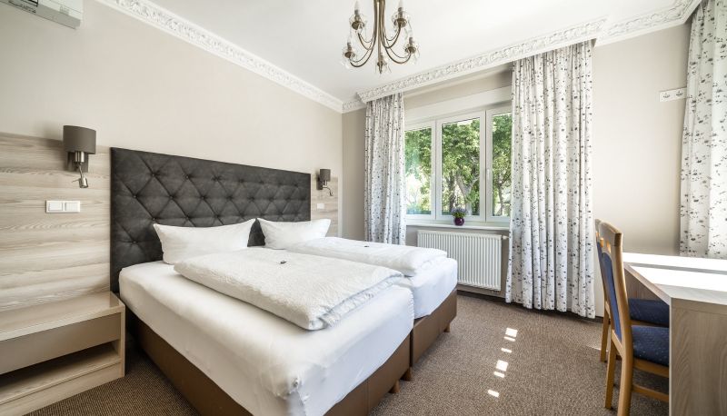 Standard room (double) - Villa am Waldschlösschen Pension in Elbnähe