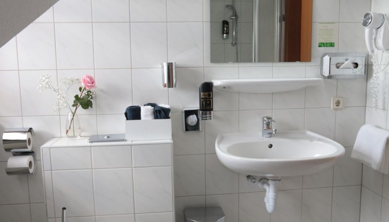 Cuarto de baño - Messehotel Daucher A9 Autobahn 24h Checkin