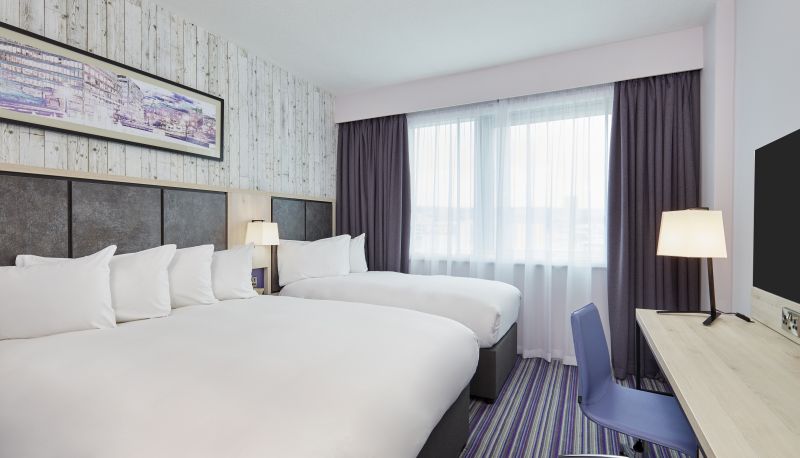 Habitación triple - Leonardo Hotel Sheffield