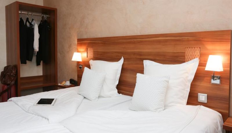 Standard room (double) - Hotel Colmar Gare The Originals City