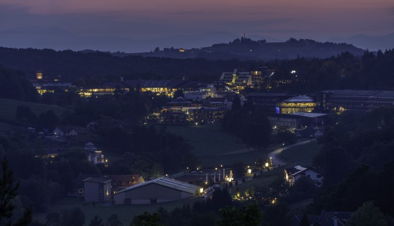 Uitzicht - Hotel OASIS Loipersdorf