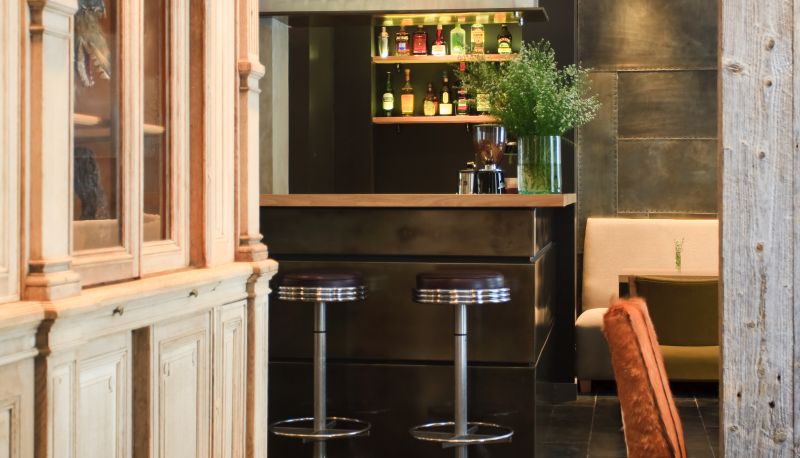 Bar - Hidden