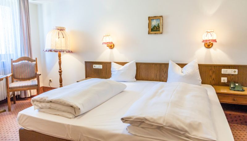Standard room (double) - Grüner Baum Gasthof Blödel