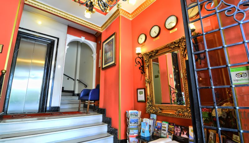 Recepción - Santa Ottoman Boutique Hotel